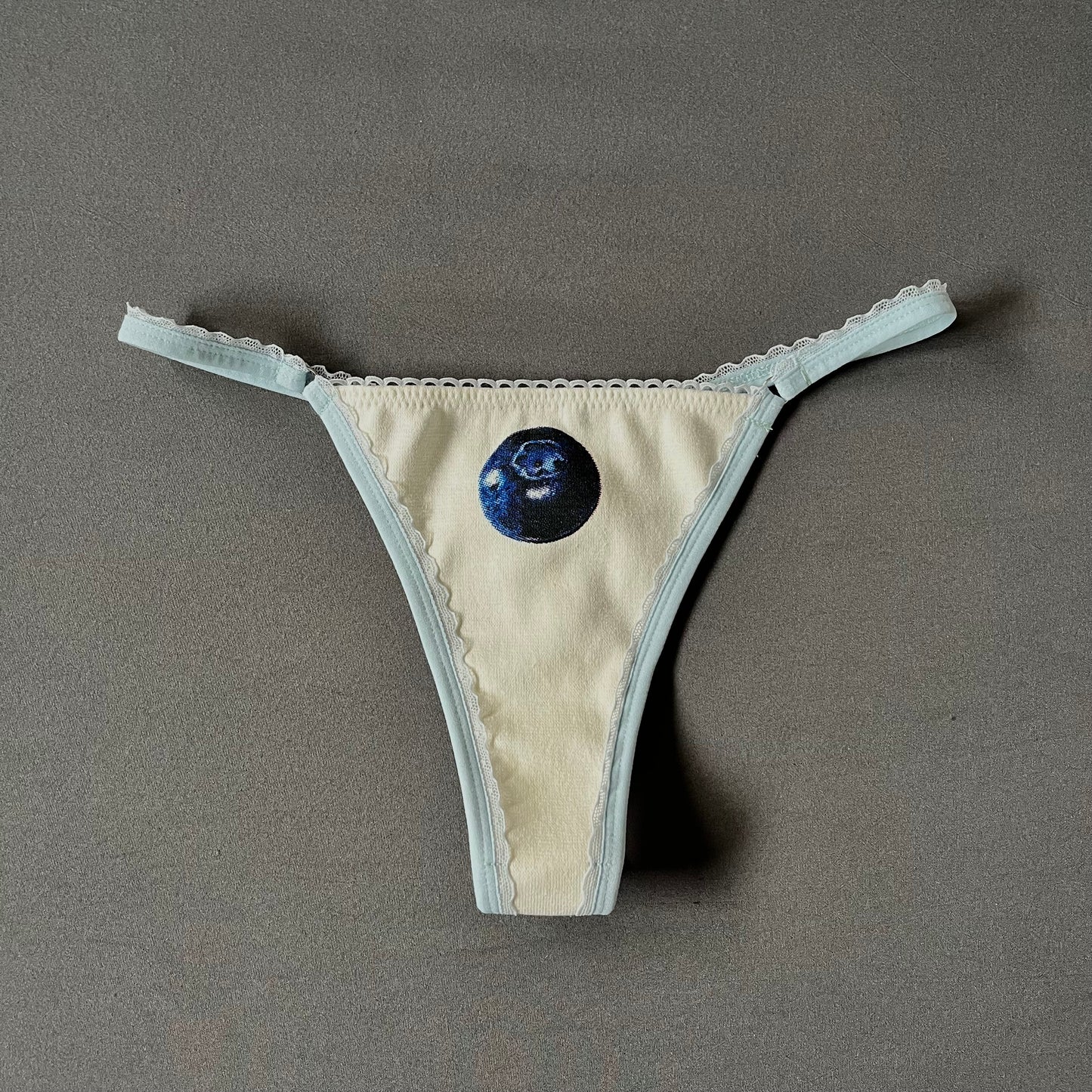 BLUEBERRY HILL THONG