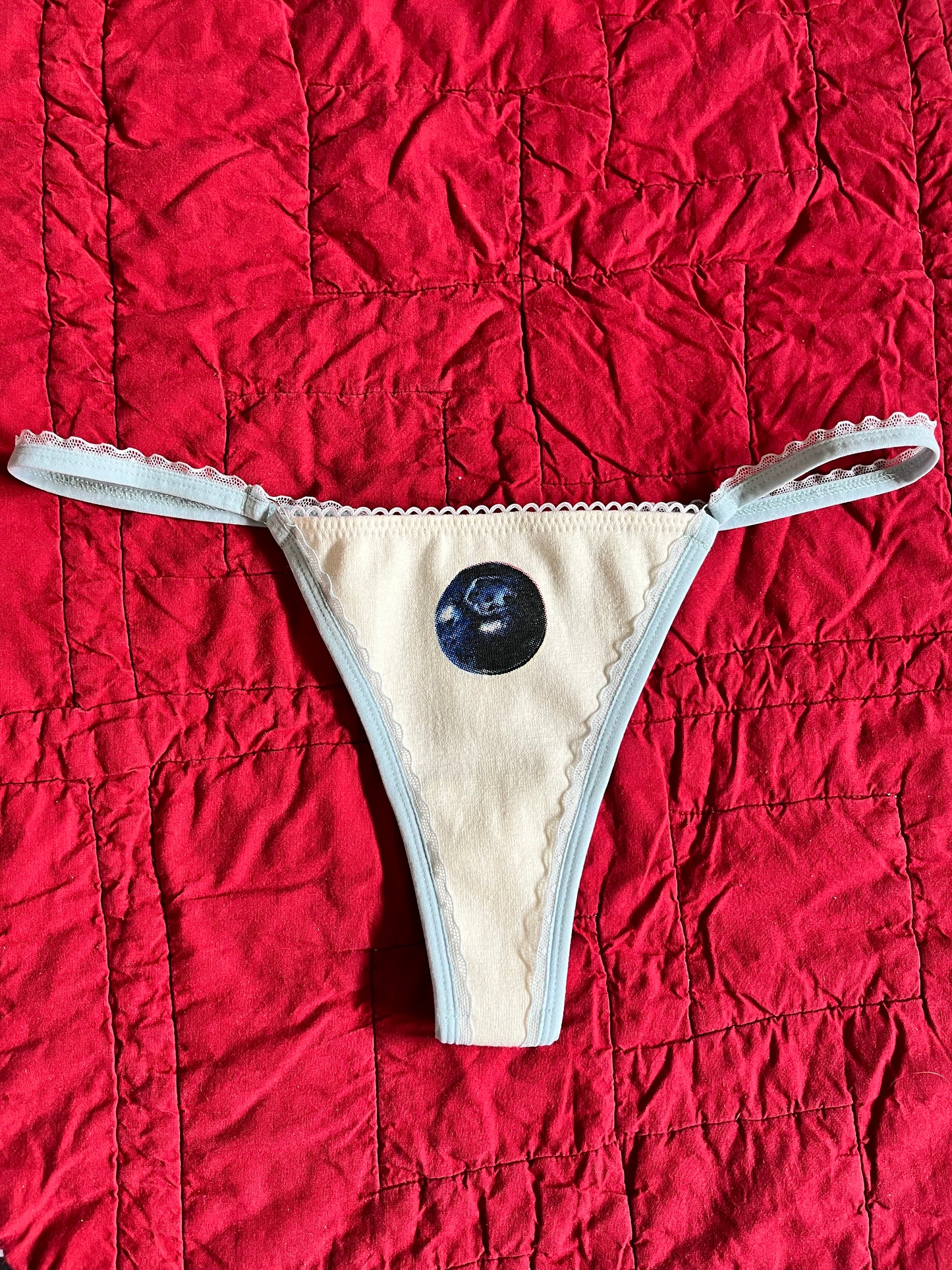 L BLUEBERRY THONG