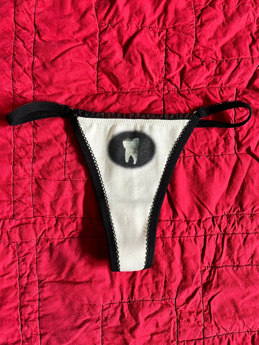 S TOOTH THONG