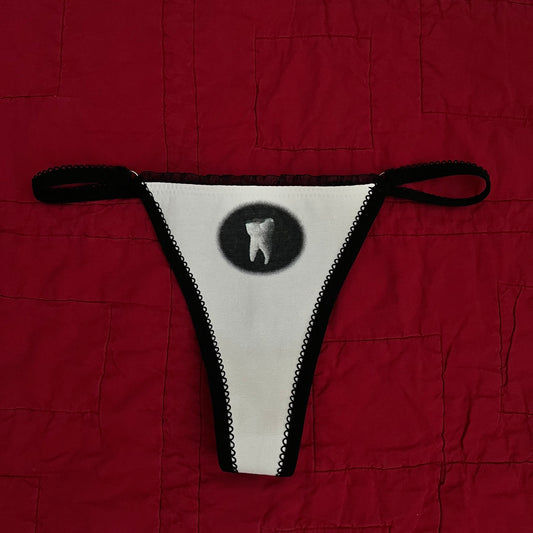 T00TH THONG
