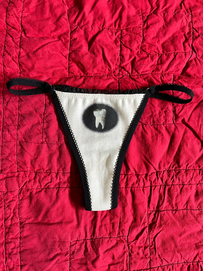 S TOOTH THONG