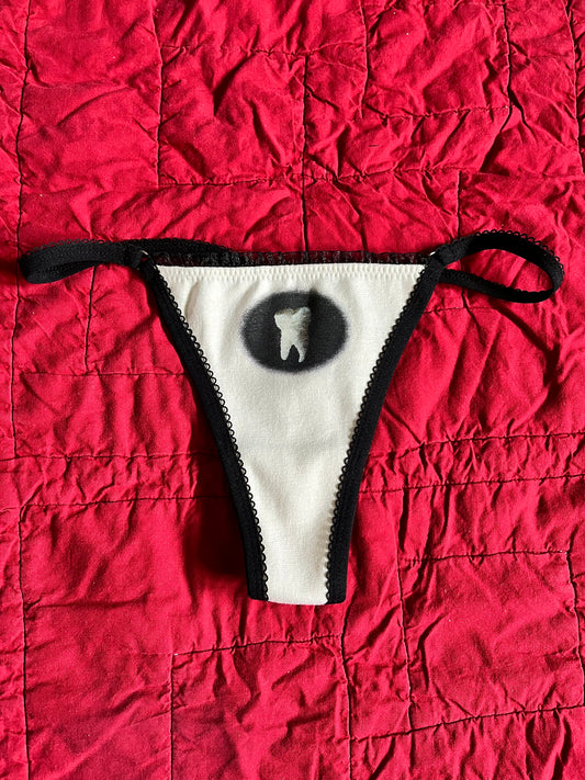 S TOOTH THONG