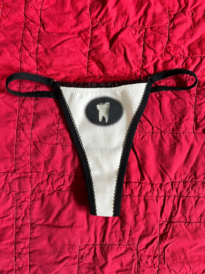 S TOOTH THONG