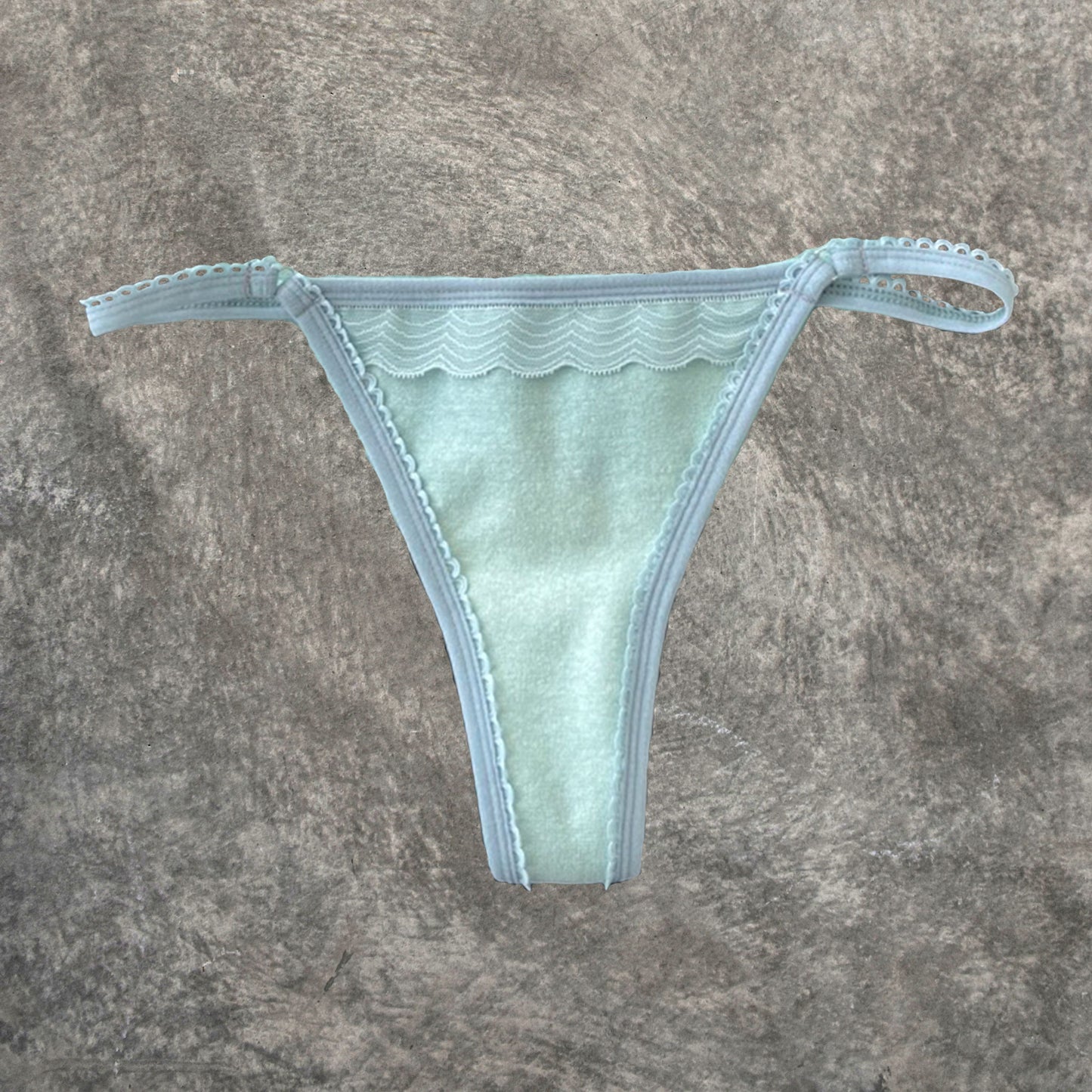 CELADON THONG